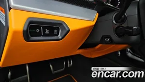 Lamborghini Urus, 2024 — миниатюра 26