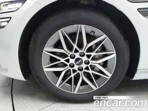 Genesis G80, 2025 — миниатюра 5