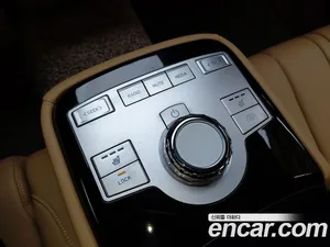 Genesis G80, 2025 — миниатюра 24