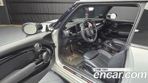 Mini Cooper, 2021 — миниатюра 12