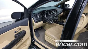 Kia Carnival, 2017 — миниатюра 13