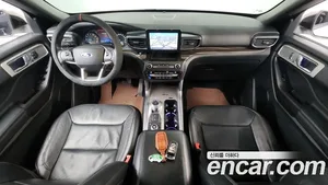Ford Explorer, 2020 — миниатюра 10