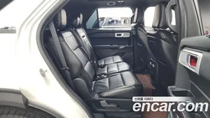 Ford Explorer, 2020 — миниатюра 17