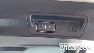 Ford Explorer, 2020 — миниатюра 25