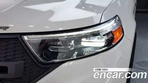Ford Explorer, 2020 — миниатюра 8