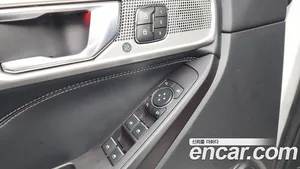 Ford Explorer, 2020 — миниатюра 35