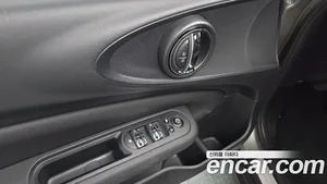 Mini Clubman, 2019 — миниатюра 26