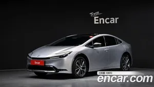 Toyota Prius, 2023 — миниатюра 1