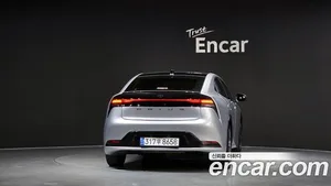 Toyota Prius, 2023 — миниатюра 4