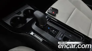 Toyota Prius, 2023 — миниатюра 12