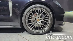 Porsche Panamera, 2023 — миниатюра 7