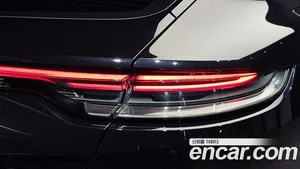 Porsche Panamera, 2023 — миниатюра 9