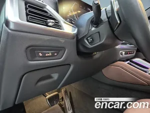 BMW X6, 2025 — миниатюра 14