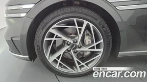 Genesis G90, 2025 — миниатюра 5