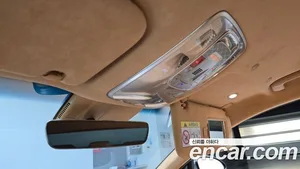 Genesis G90, 2025 — миниатюра 17