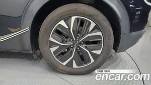 Kia EV6, 2022 — миниатюра 7