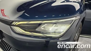 Kia EV6, 2022 — миниатюра 8
