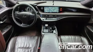 Lexus LS, 2018 — миниатюра 10