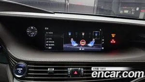 Lexus LS, 2018 — миниатюра 23
