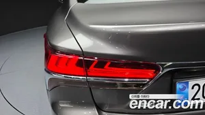Lexus LS, 2018 — миниатюра 9
