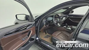 BMW 5-Series, 2018 — миниатюра 13
