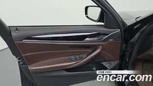 BMW 5-Series, 2018 — миниатюра 14