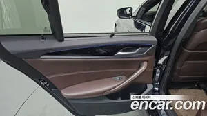 BMW 5-Series, 2018 — миниатюра 15