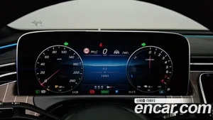 Mercedes-Benz E-Class, 2025 — миниатюра 11