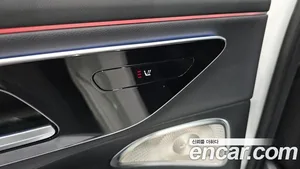 Mercedes-Benz E-Class, 2025 — миниатюра 33