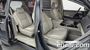 Kia Carnival, 2015 — миниатюра 11