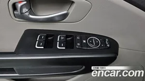 Kia Carnival, 2015 — миниатюра 17