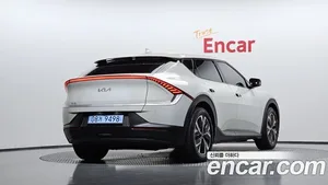 Kia EV6, 2023 — миниатюра 2