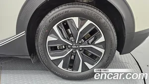 Kia EV6, 2023 — миниатюра 7