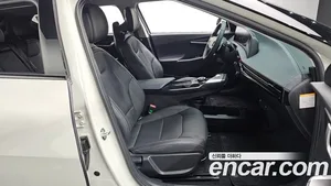 Kia EV6, 2023 — миниатюра 16