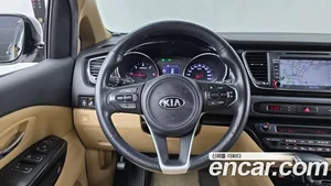 Kia Carnival, 2017 — миниатюра 12
