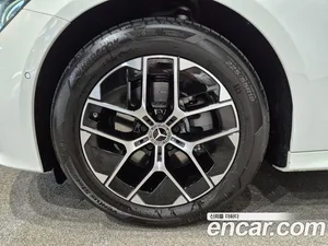 Mercedes-Benz E-Class, 2026 — миниатюра 5