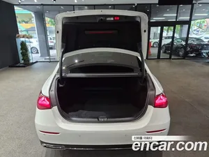 Mercedes-Benz E-Class, 2026 — миниатюра 15