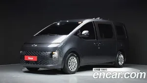 Hyundai Staria, 2023 — миниатюра 1