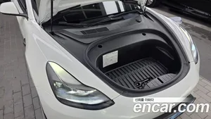 Tesla Model 3, 2022 — миниатюра 6