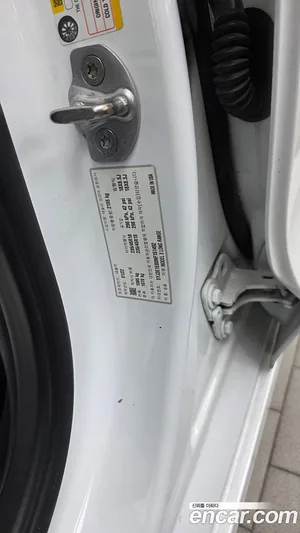 Tesla Model 3, 2022 — миниатюра 28