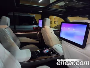 Cadillac Escalade, 2025 — миниатюра 12