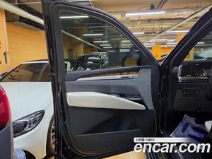 Cadillac Escalade, 2025 — миниатюра 14