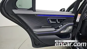 Mercedes-Benz S-Class, 2025 — миниатюра 15