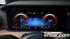 Mercedes-Benz E-Class, 2021 — миниатюра 11
