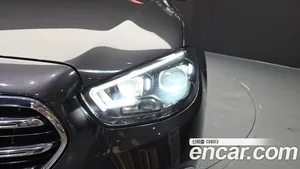 Mercedes-Benz E-Class, 2021 — миниатюра 8