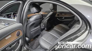 Mercedes-Benz E-Class, 2021 — миниатюра 16