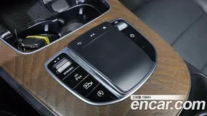 Mercedes-Benz E-Class, 2021 — миниатюра 29