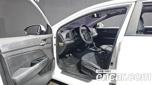 Hyundai Avante, 2018 — миниатюра 13