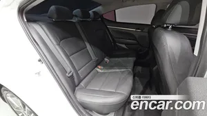 Hyundai Avante, 2018 — миниатюра 17