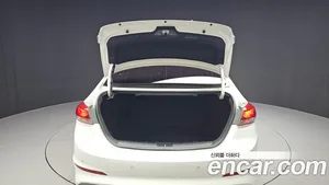 Hyundai Avante, 2018 — миниатюра 28